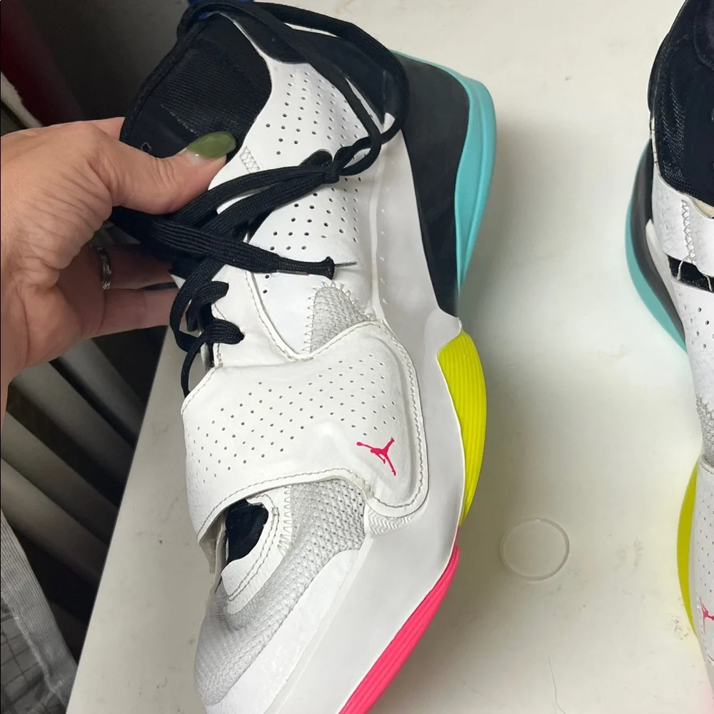 Jordan Men’s White Black Multicolor Mid-Top Sneakers